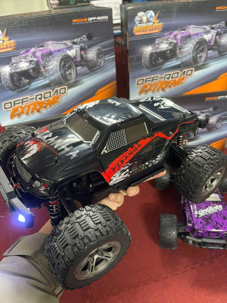 PX200E – Xe Địa Hình Điều Khiển Từ Xa Động Cơ Không Chổi Than Brushless 4WD Tốc Độ 60+ km/h - Ảnh 5